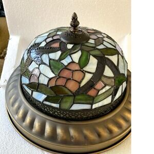 Tiffany-style stained glass ceiling lamp floral pattern with bronze-colored base